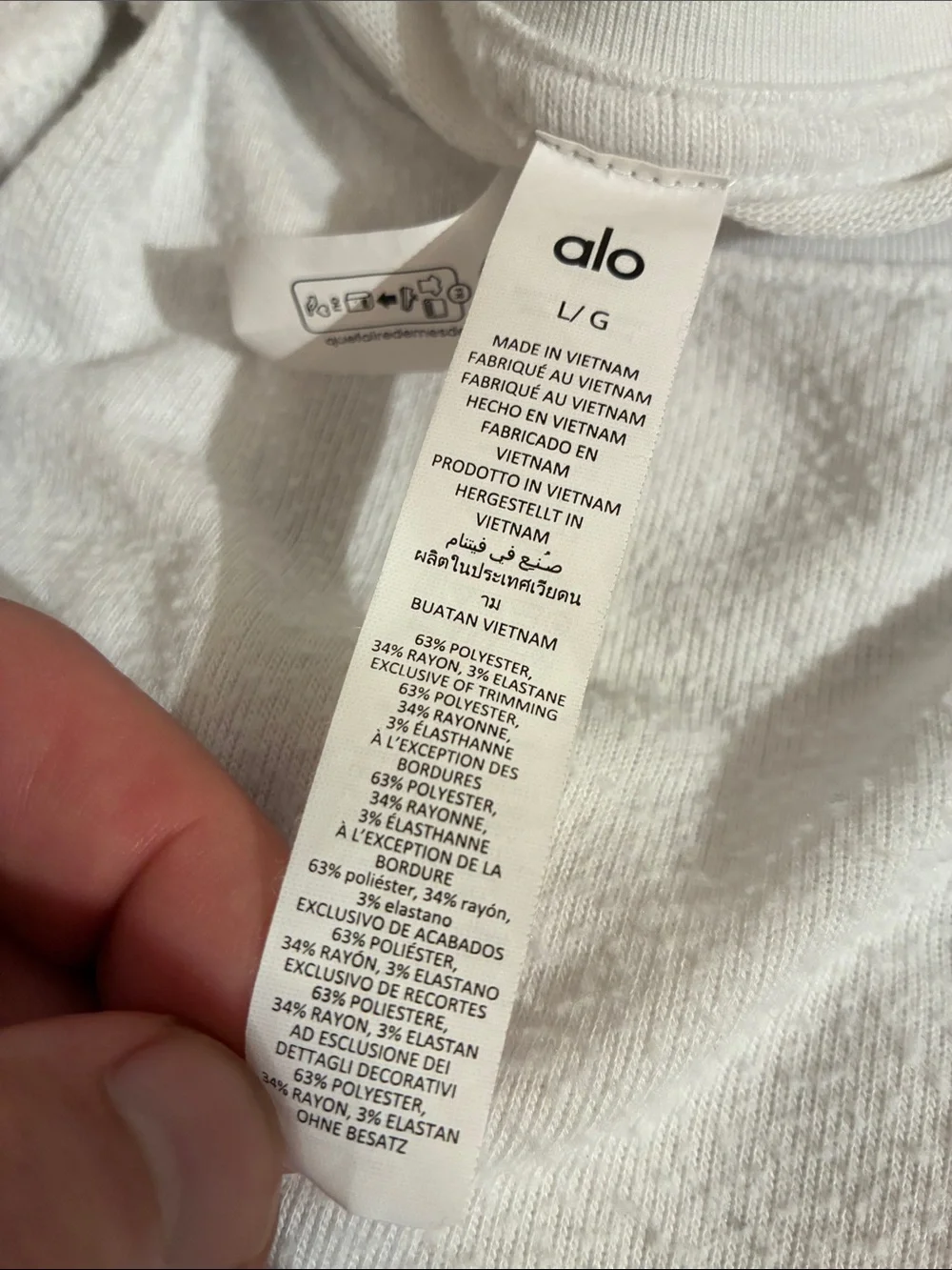 ALO Yoga The SoHo Crew Pullover in Ivory White, Women’s size Large
